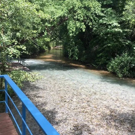 Feriehus Yuvarlakcay'in Kenarinda, Orman Icinde, Genis Bahceli.. Mugla